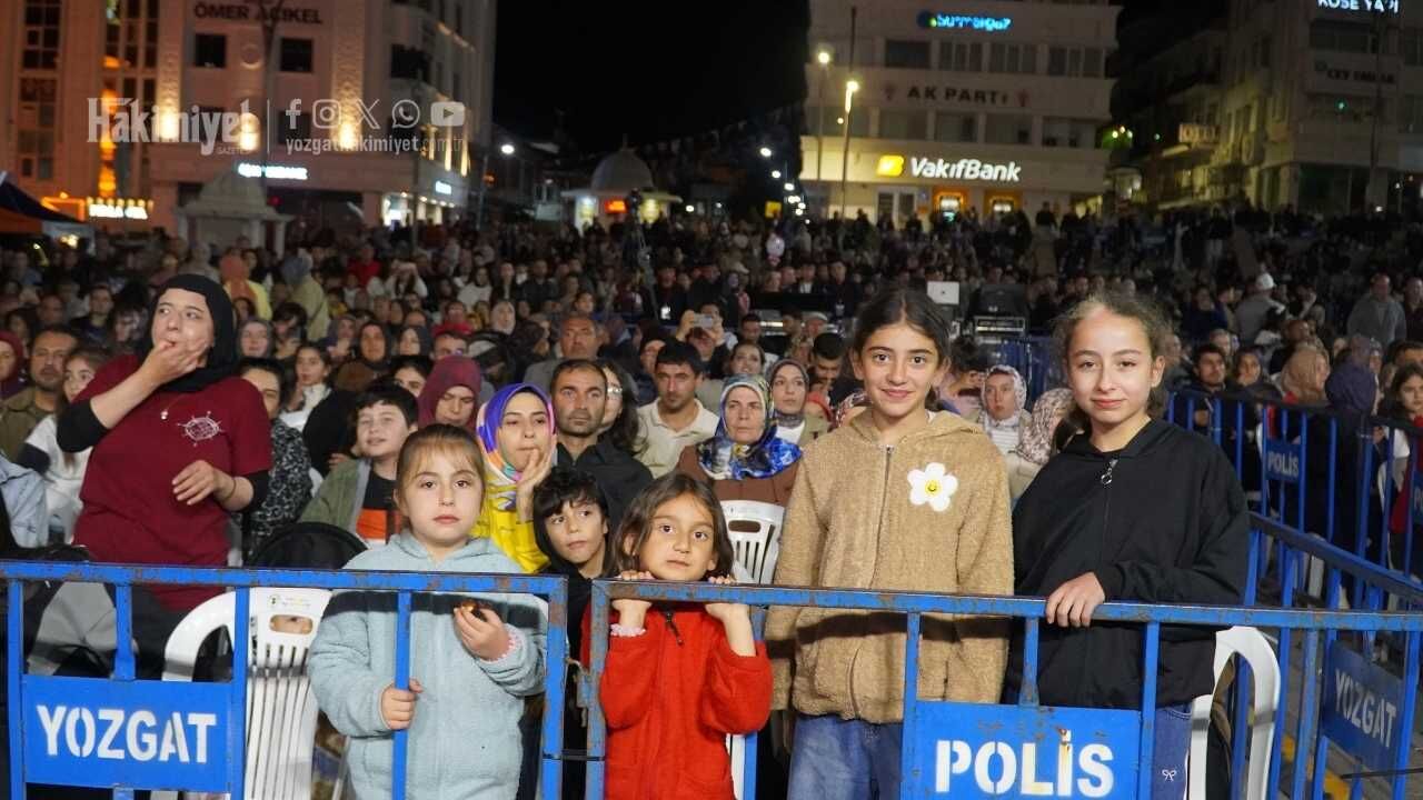 Yozgat Coşkuyla Çalkalandı 25. Sürmeli Şenlikleri’nin İkinci Günü Geceye Damga Vurdu! (3)