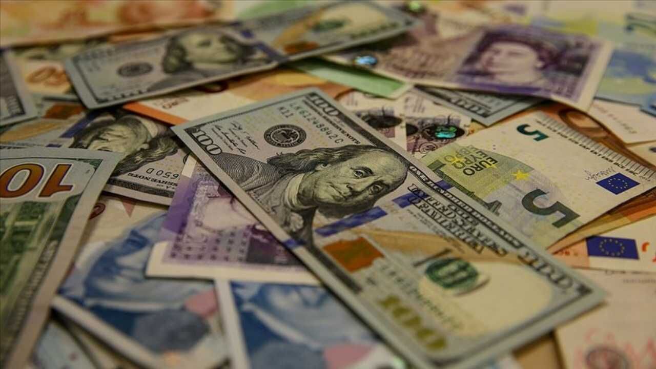 Yozgat Döviz Bürolarında Son Durum Dolar, Euro Ve Sterlin Kaç Tl Oldu (4)