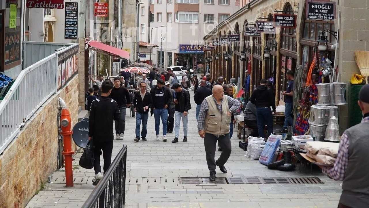 Yozgat Göç Veriyor Gençler İş İçin Başka Şehirlere Gidiyor (3)