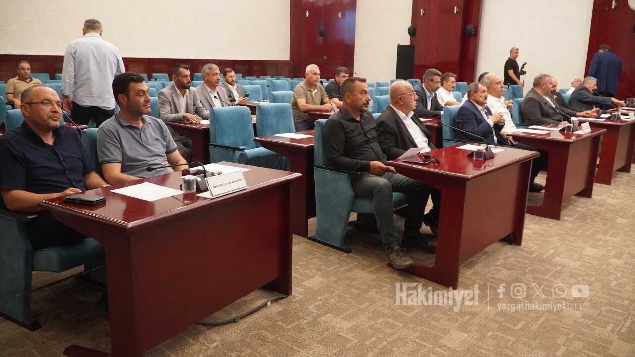Yozgat İl Genel Meclisi'nde Sıcak Gündem Spor Tesisleri İçin Karar Verildi (4)
