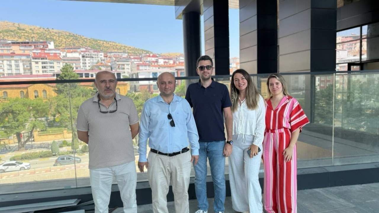 Yozgat İl Halk Kütüphanesi Açılışa Hazırlanıyor