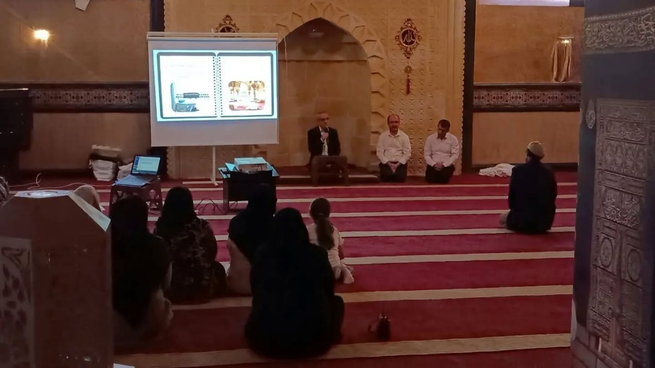 Yozgat İl Müftüsü Nihat Kök Umre Adaylarıyla Eğitim Seminerinde Buluştu