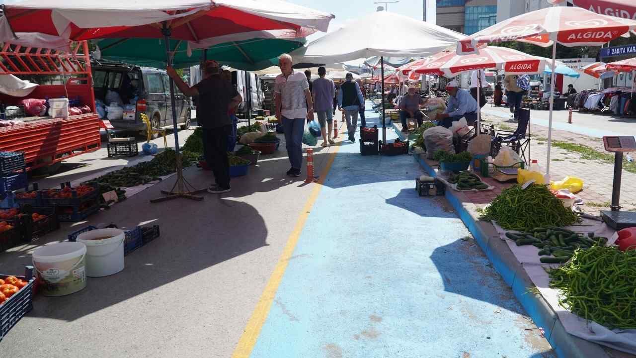 Yozgat Salı Pazarında Yerli Ürünler Tezgaha Çıkıyor (3)