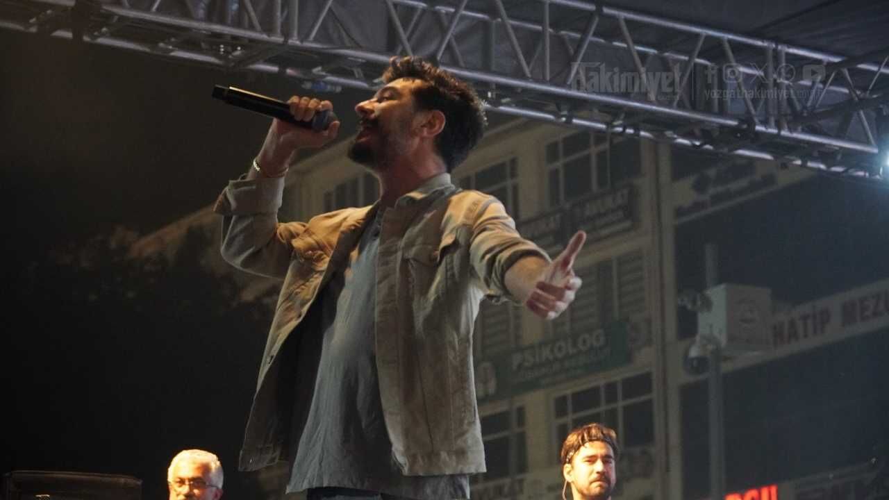Yozgat Şenliklerin Zirveyi Kolpa Aldı Cumhuriyet Meydanı Yıkıldı! (7)