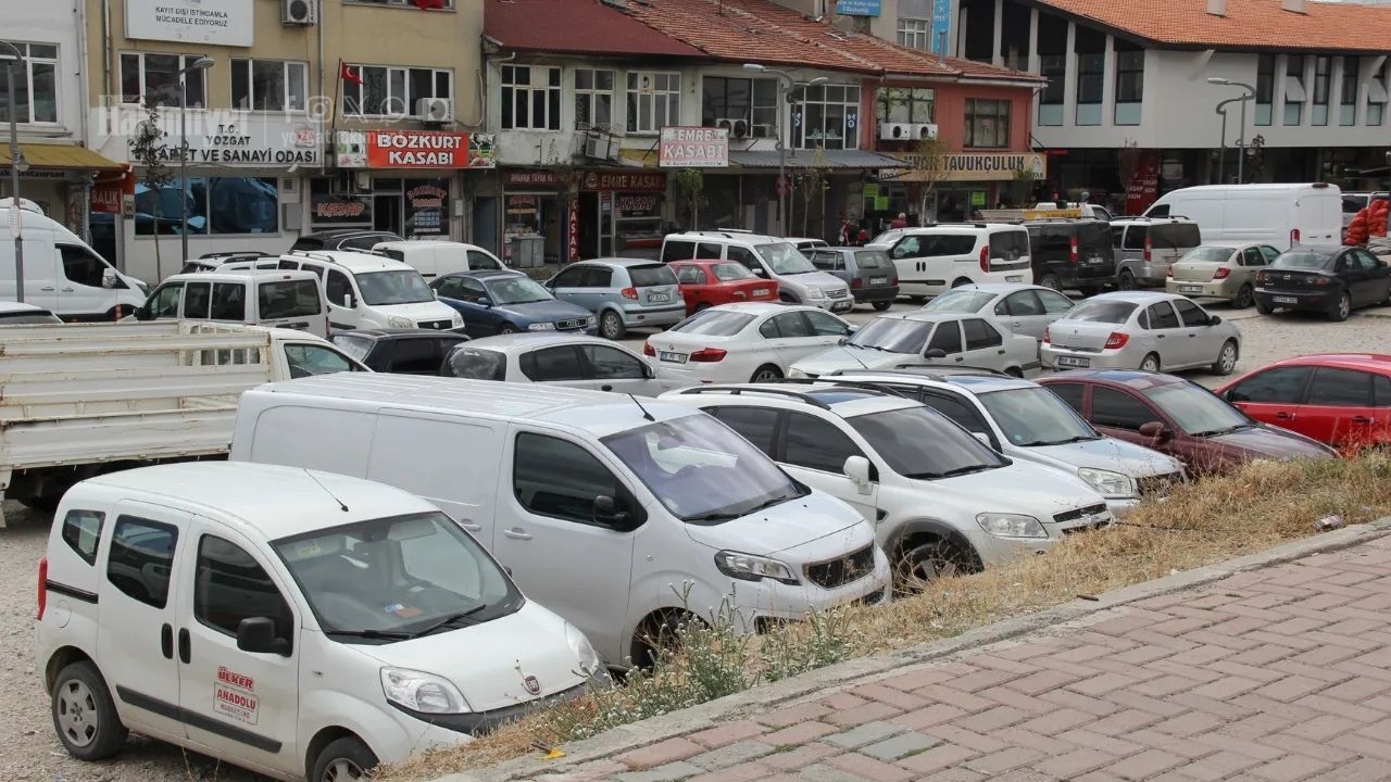 Yozgat'ın Yolu Da Dar, Yeri De!