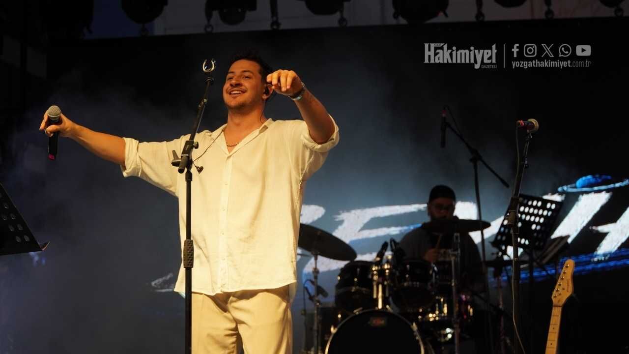 Yozgatlı Genç Ses Semih Memleketinde Unutulmaz Gece Yaşattı (6)