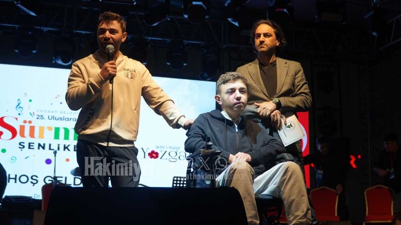 Yozgat'ta 25. Şenliğin En Anlamlı Anı 16 Yaşındaki Genç İçin Zamanla Yarış! (4)