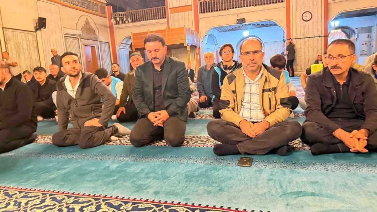 Yozgat’ta 30 Ağustos Zafer Bayramı’nda Şehitler İçin Dua Edildi