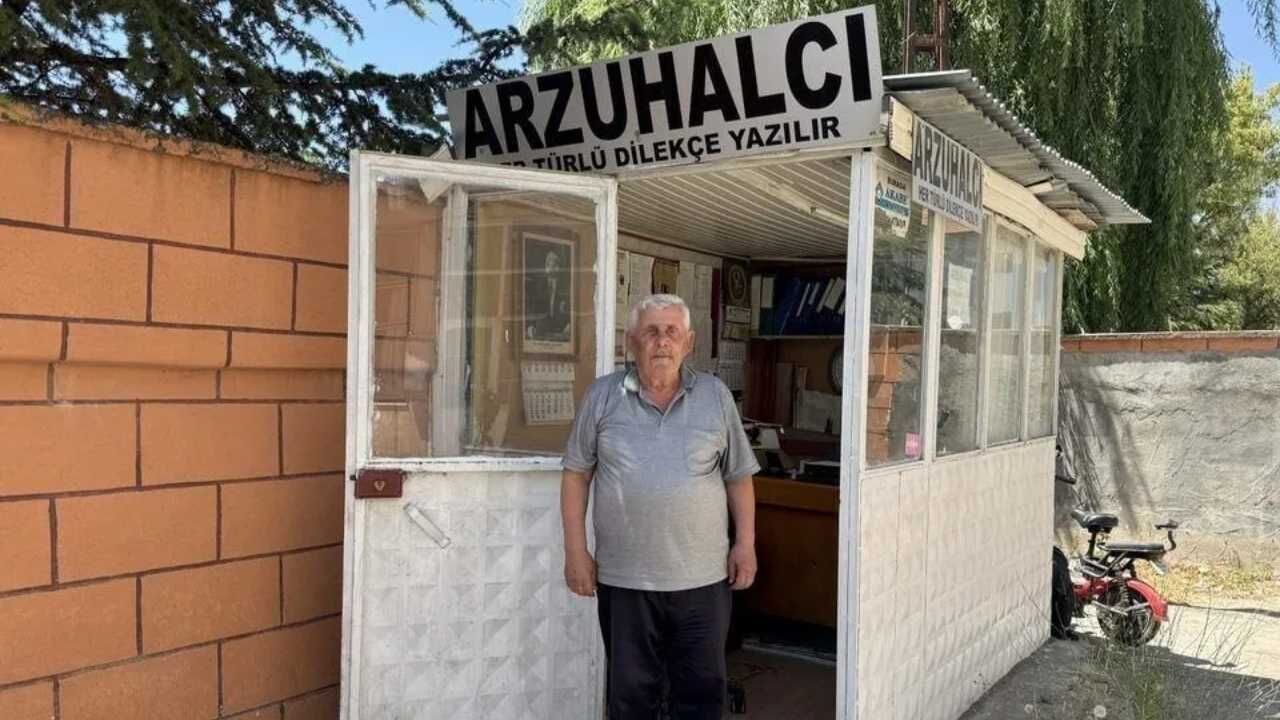 Yozgat’ta 54 Yıllık Arzuhalci Cumhurbaşkanı Erdoğan’a Seslendi (6)