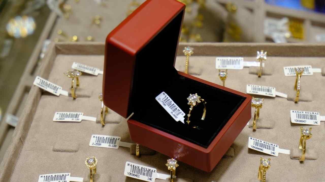 Yozgat’ta Gelin Adayları Hangi Yüzükleri Tercih Ediyor (1)