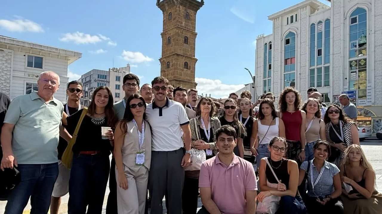 Yozgat’ta Gençlerden Dijital Detoks! Avrupa’dan Gelen Gençler Şehri Keşfetti (2)