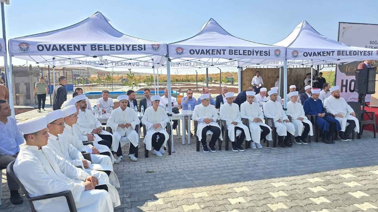 Yozgat’ta Hafızlık Heyecanı! Ovakent’te Genç Hafızlar İcazet Aldı