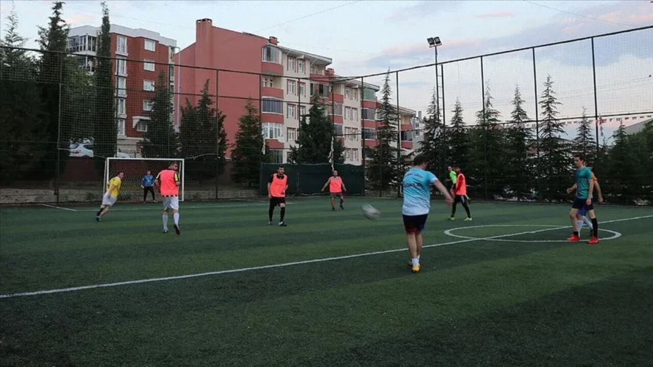 Yozgat'ta Halı Saha Sektörünün Nabzı Okulların Açılmasıyla Asıl Sezon Başlayacak (3)