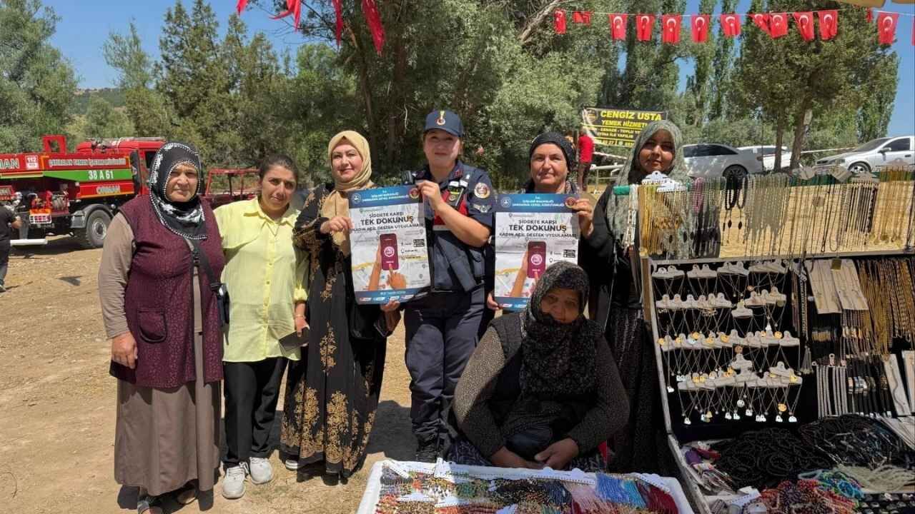 Yozgat'ta Jandarma Anız Nöbetinde!