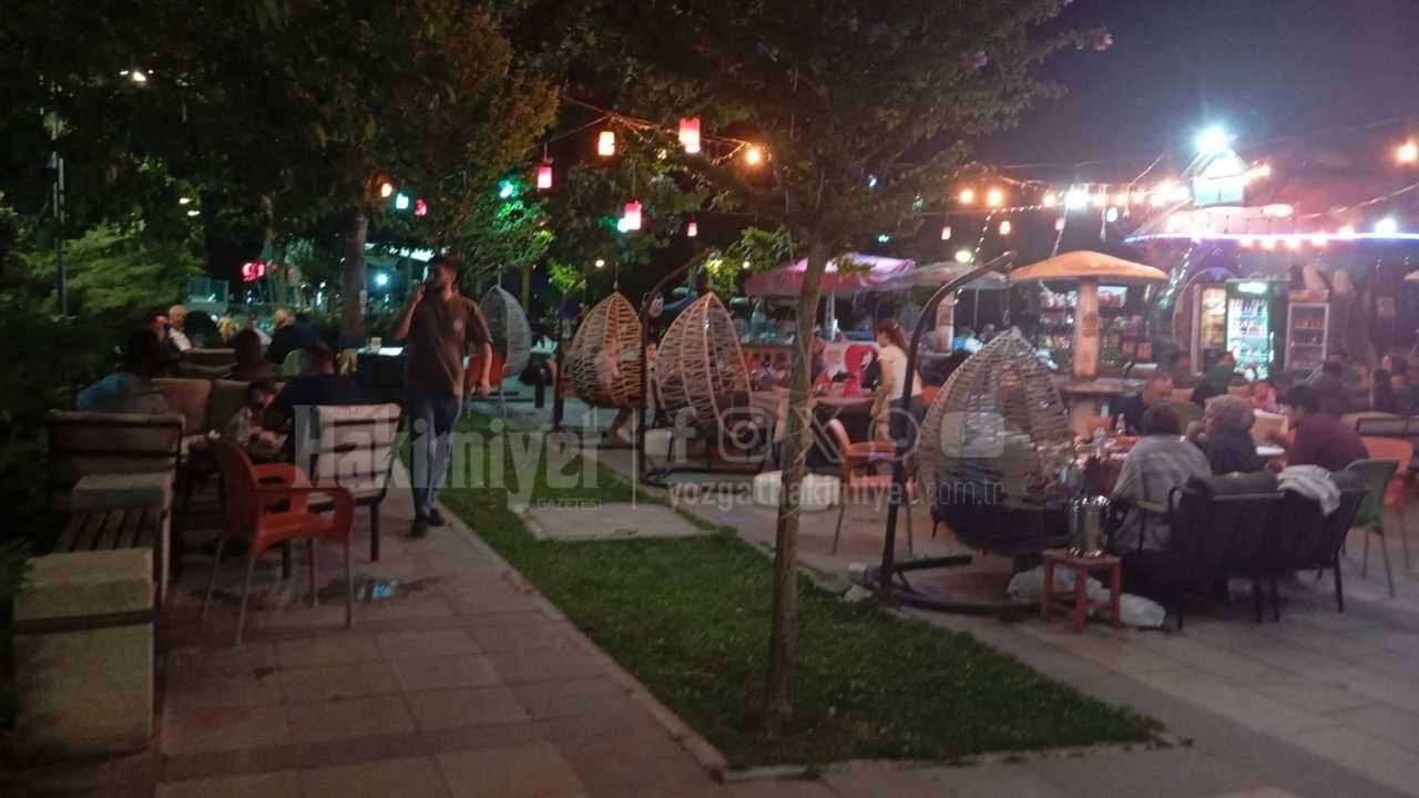 Yozgat'ta Sosyal Hayat Akşamları Canlanıyor İşte Vatandaşın Yeni Adresleri! (6)