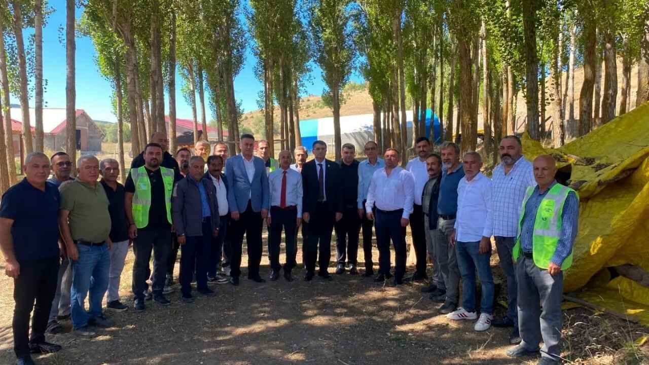 Akdağmadeni Kaymakamı Cafer Kaymakçı Veziralan Köyü’nde İncelemelerde Bulundu