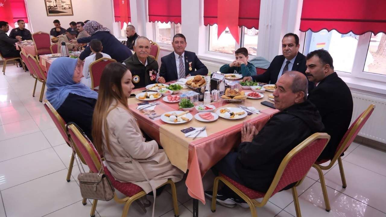 Akdağmadeni’nde 19 Eylül Gaziler Günü Anma Töreni Düzenlendi (3)