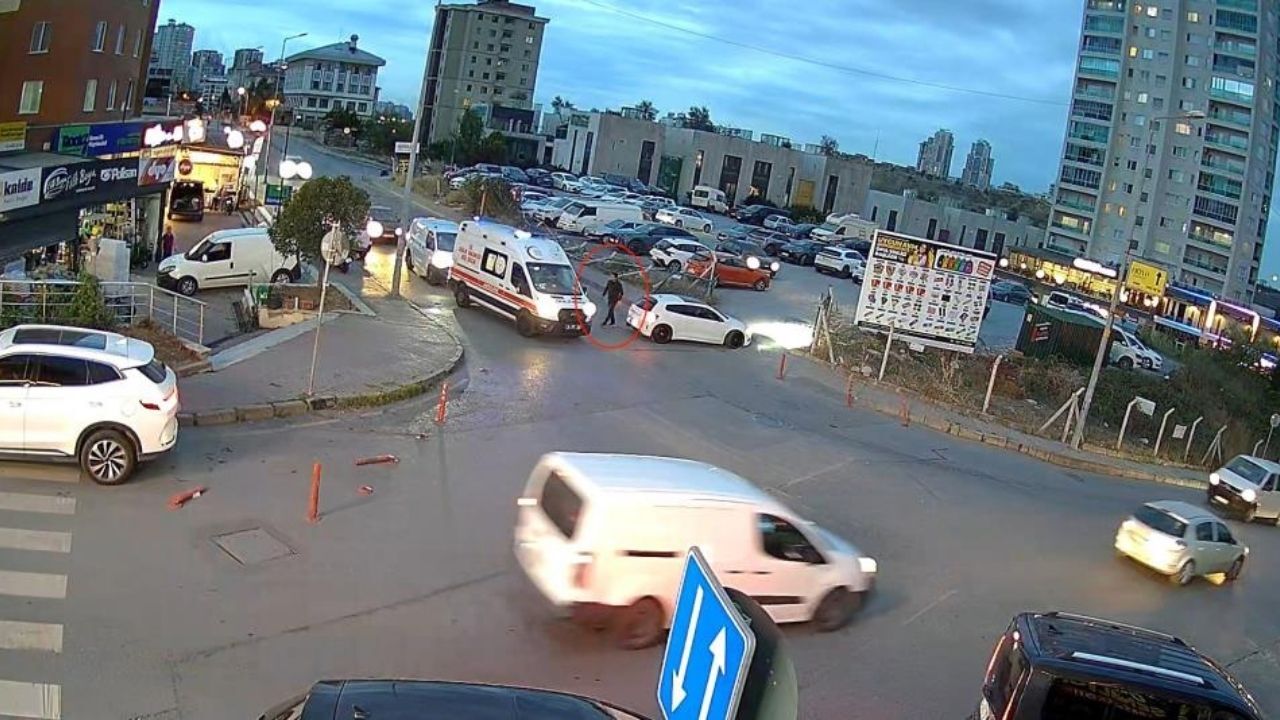 Ambulansa Yol Vermedi 466 Bin Tl Ceza Yedi! (1)