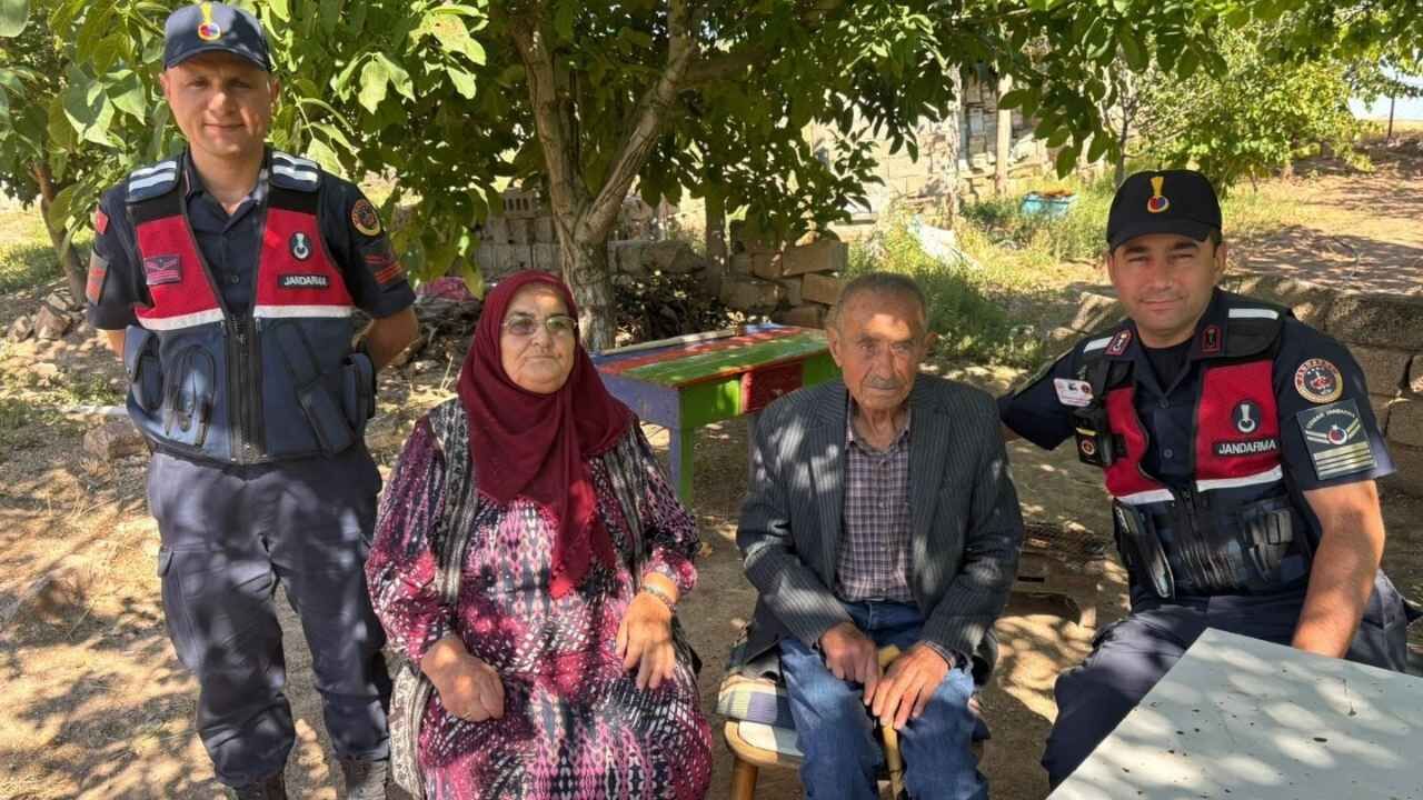 Boğazlıyan Jandarmadan Şehit Ailelerine Anlamlı Ziyaret