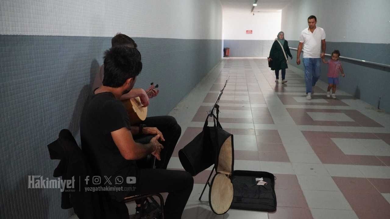 Çocukluk Hayalleri Olan Müziği Yozgat Sokaklarında Yaşatıyorlar (4)