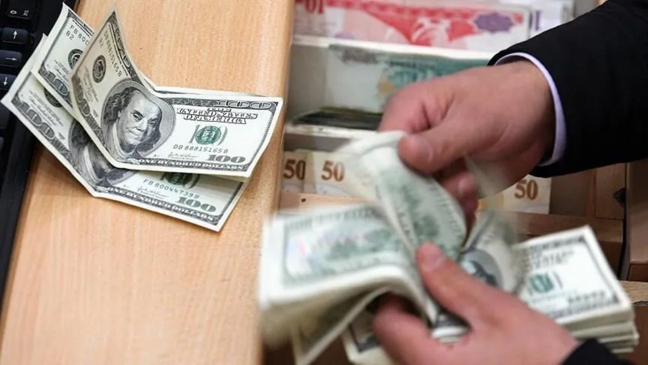 Döviz Piyasasında Sakin Seyir Dolar Ve Euro Güne Artışla Başladı (3)