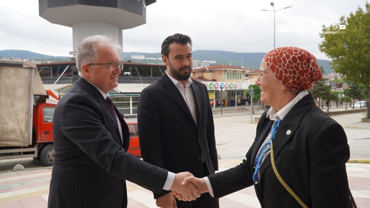 İyi̇ Partili Rafet Kılıç Yozgat'ta Sert Konuştu Bu Proje Bir İhanet Projesidir (1)