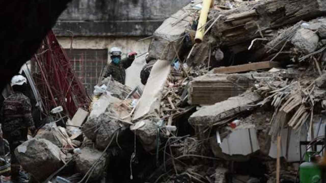 Kolombiya’da 7,4 Büyüklüğündeki Deprem 450 Bini Aştı (2)