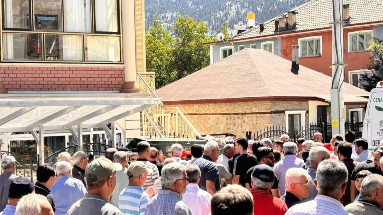 Konya’da Feci Kaza: Kaskına Arı Giren Motosikletli Yayaya Çarptı