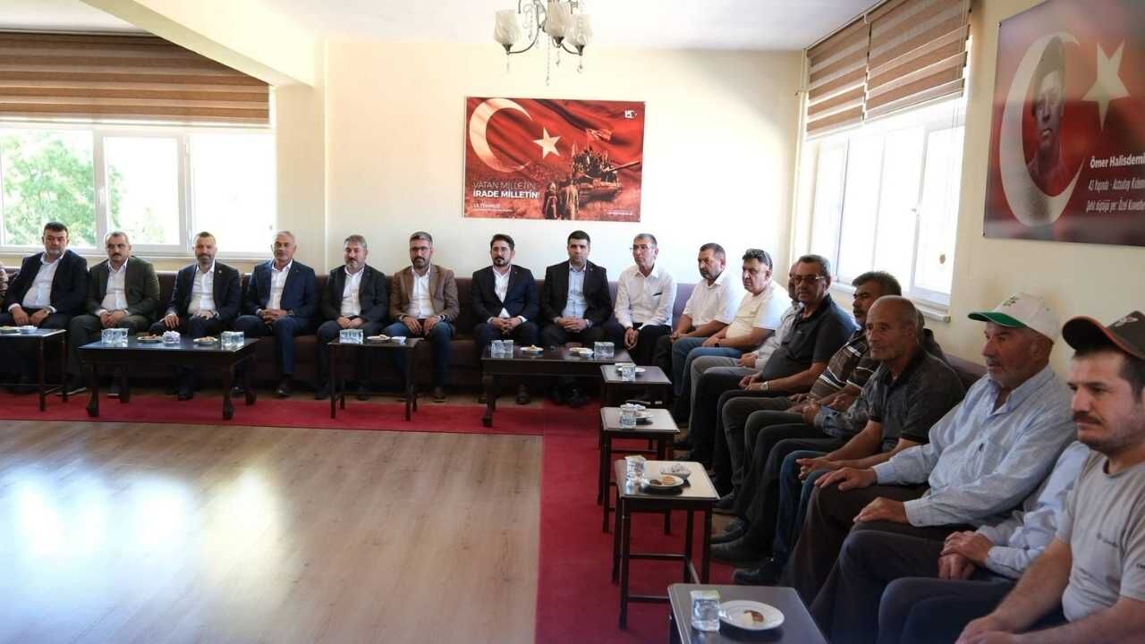 Milletvekili Şahan Teşkilatla Birlikte Sahaya İndi Yozgat’ta Dikkat Çeken Ziyaret! (3)
