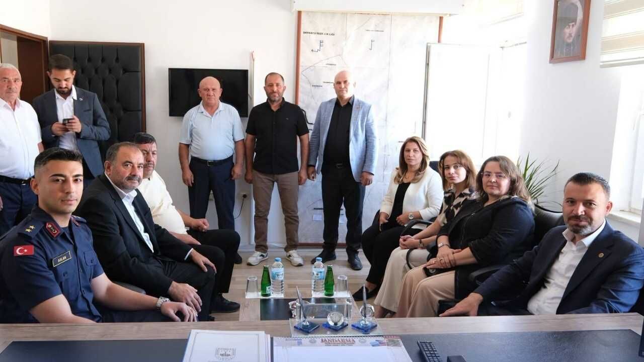 Milletvekili Şahan Ve Ak Parti Heyetinden Yenifakılı Jandarma Komutanlığı’na Ziyaret (1)