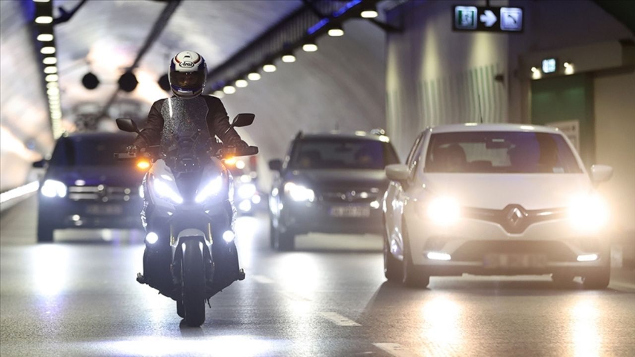 Motosiklet Sürücüleri Dikkat! Trafikte Yeni Dönem İçin Düğmeye Basıldı (1)