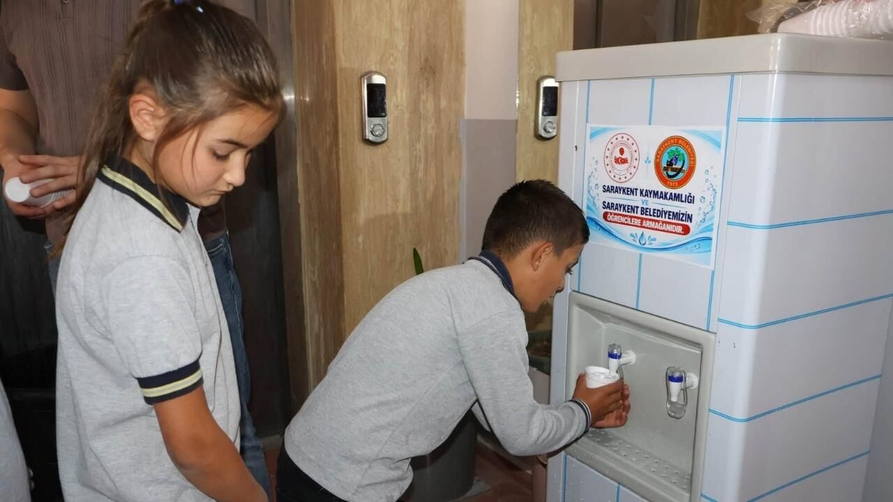 Saraykent’te Tüm Okullara Su Arıtma Cihazı Kuruldu!