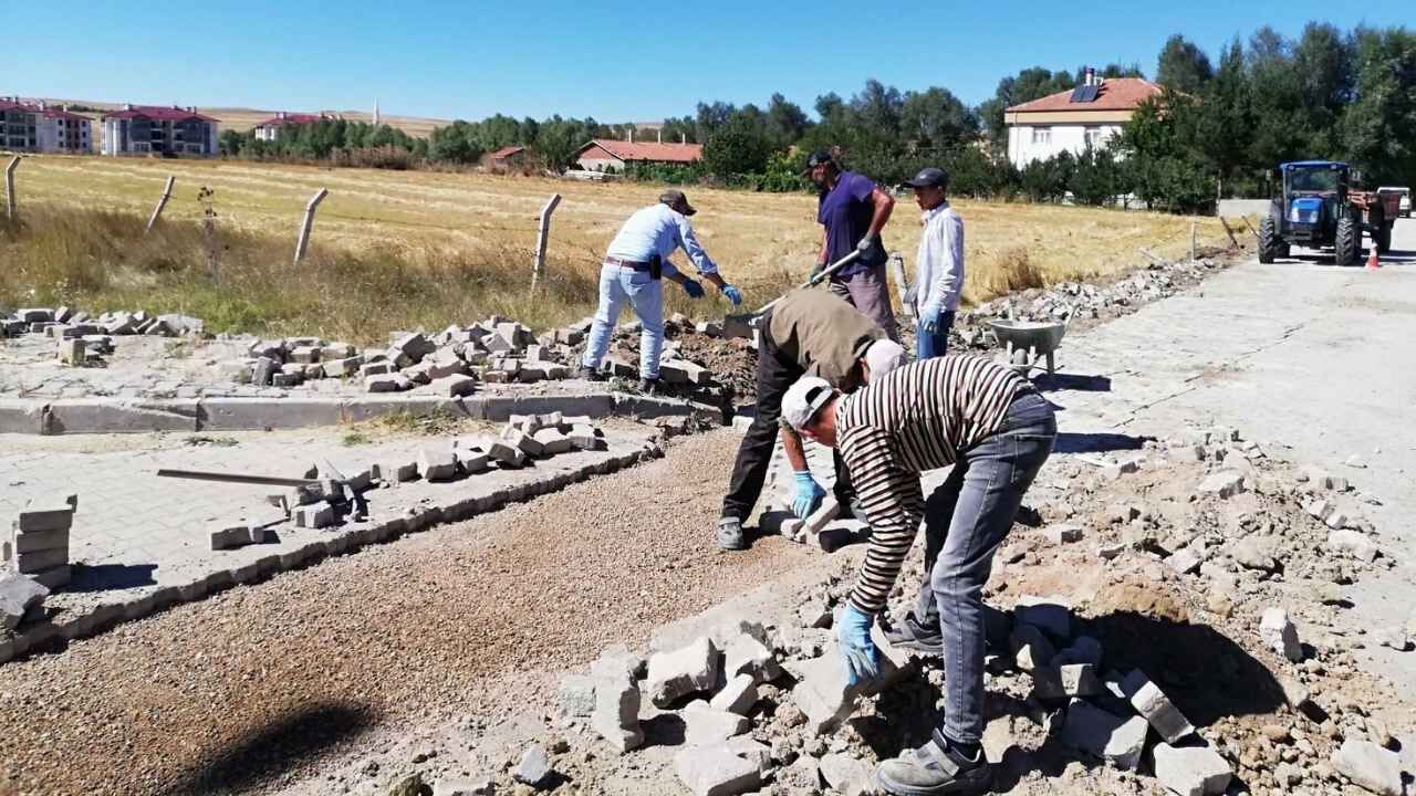 Saraykent’te Yollar Yenileniyor (1)