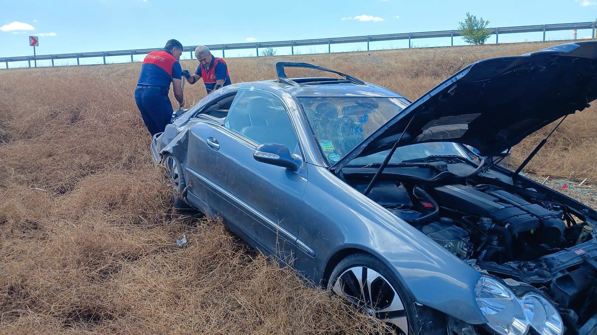 Sorgun’da Otomobil Şarampole Uçtu2