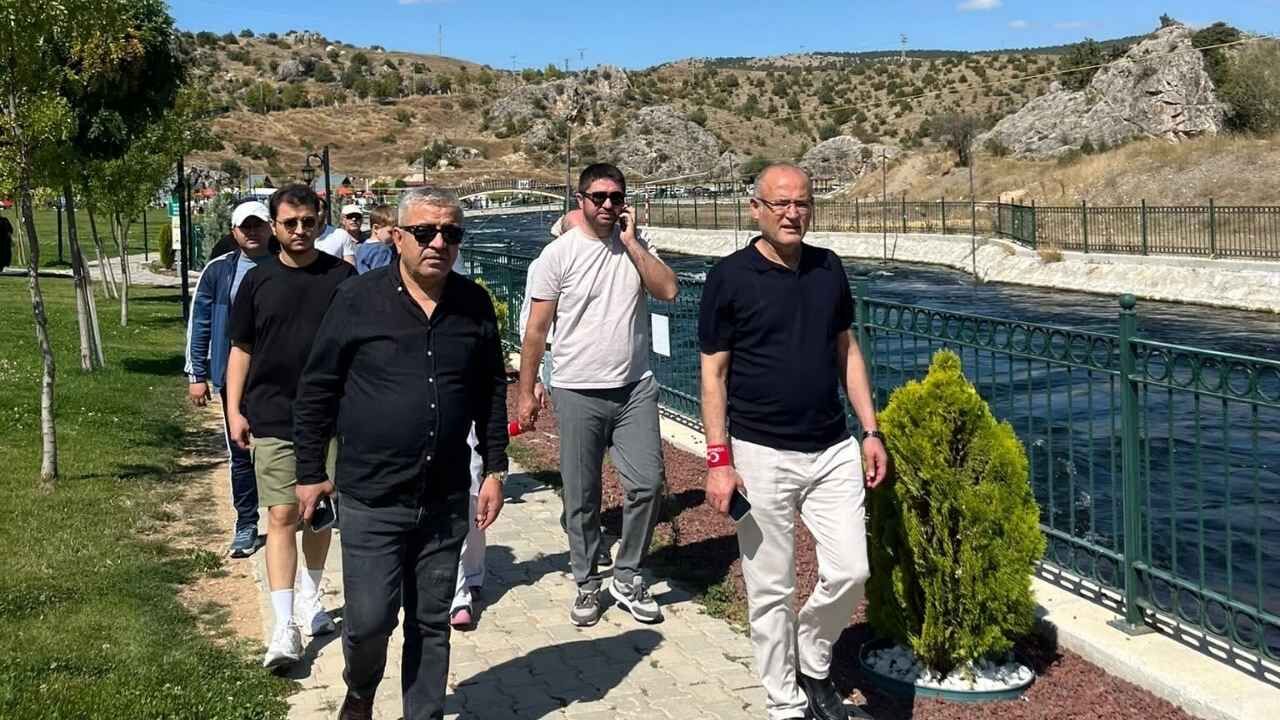 Türk Eğitim Sen Yozgat Şubesi Çekerek’te Piknikte Buluştu (2)