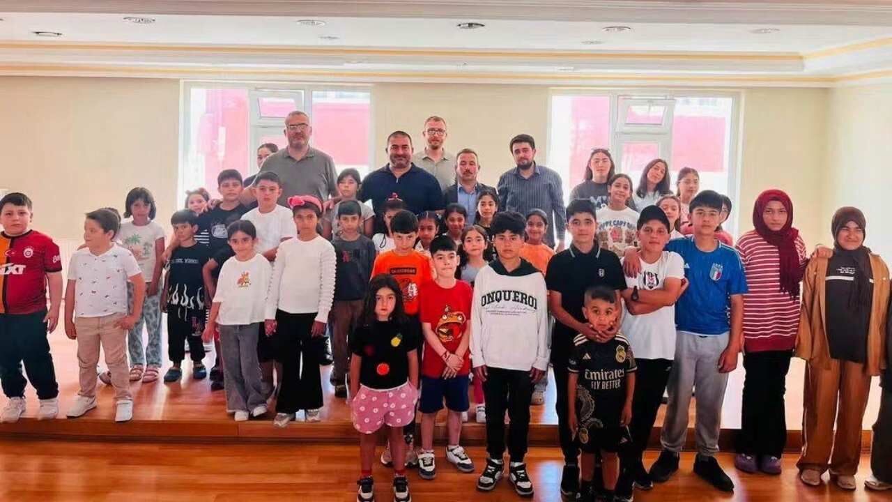 Yeni Dünya Vakfı Yozgat Eğitim Merkezi’nden Öğrencilere Moral Desteği