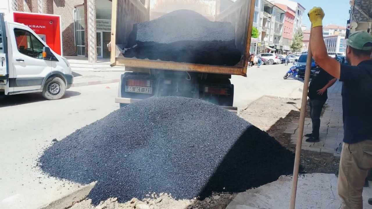 Yerköy’de Mahalle Yolları Yenileniyor (2)