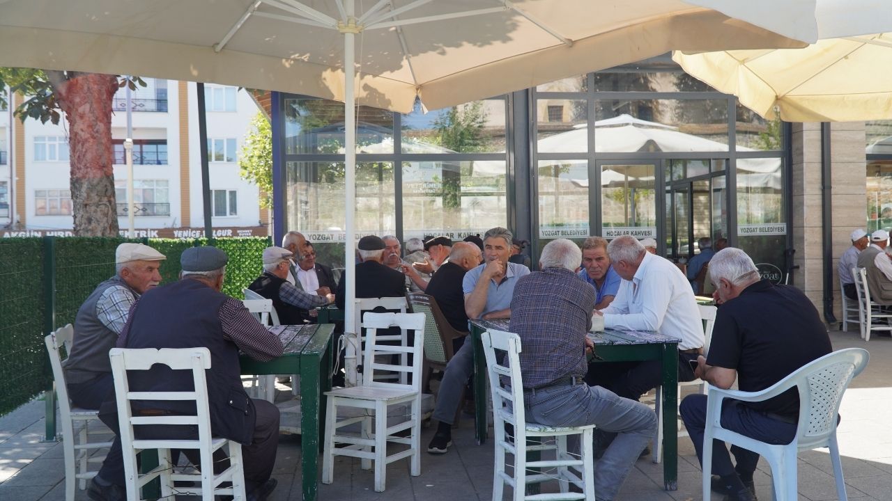 Yozgat Belediyesi’nin En Yoğun Tesisi Hocalar Kahvesi (2)