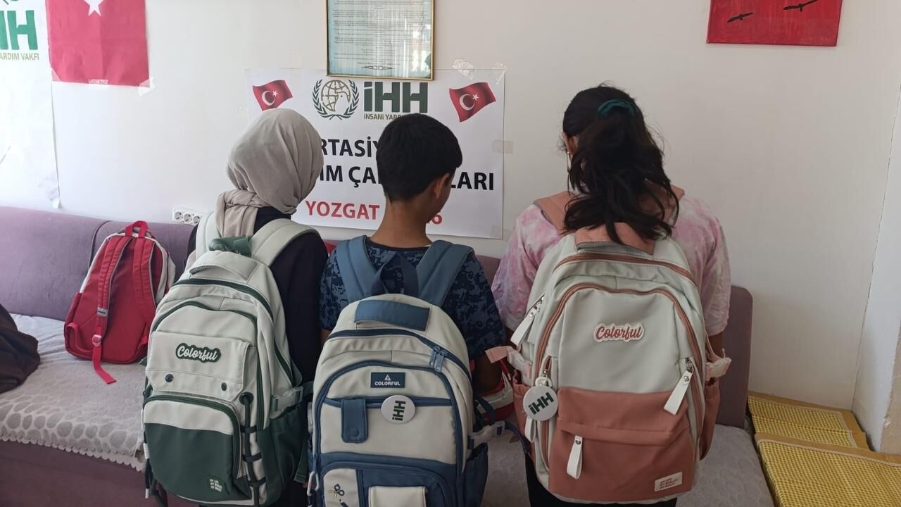Yozgat İhh Okul Öncesi Öğrencileri Ve İhtiyaç Sahiplerini Güldürdü (2)