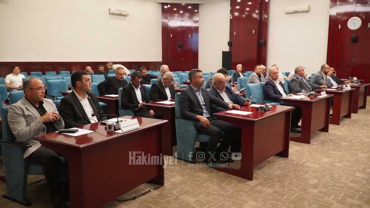 Yozgat İl Genel Meclisinde Dengeler Değişti Chp Sandalyeleri Yeni Parti'ye Geçti! (2)