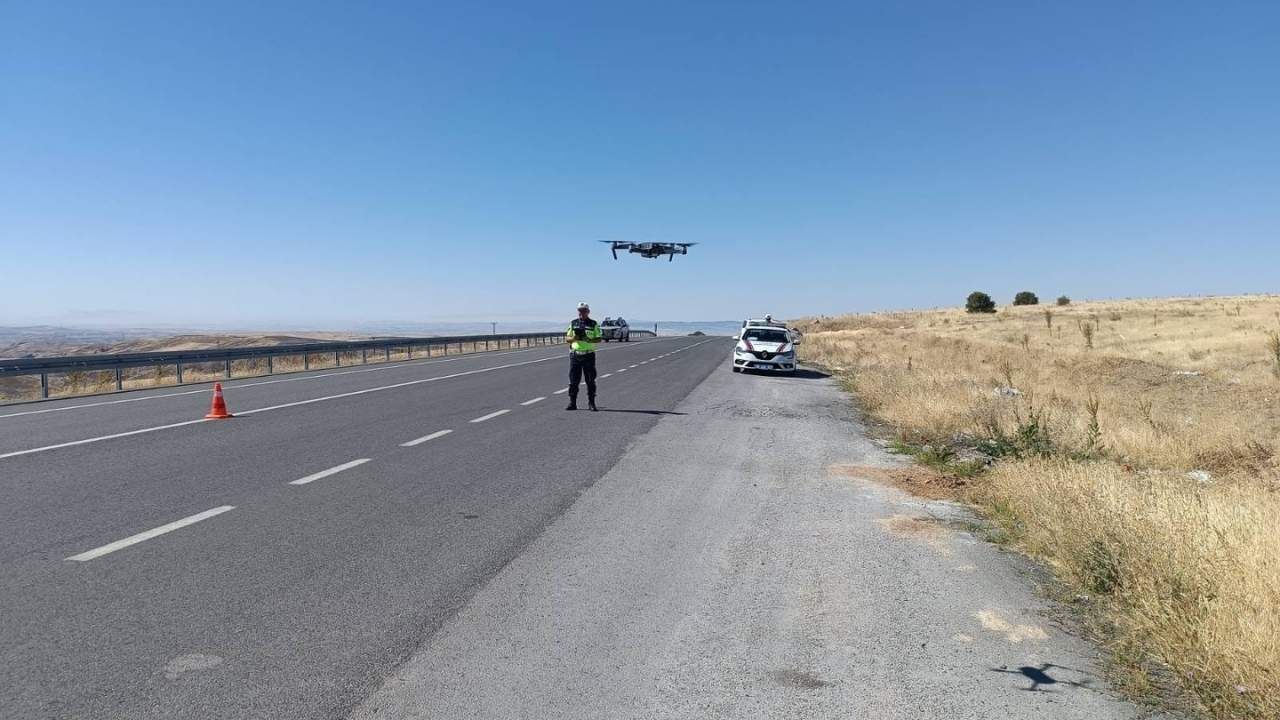 Yozgat Merkez’de Drone’lu Trafik Uygulaması: Kural Tanımayanlara Ceza Yağdı