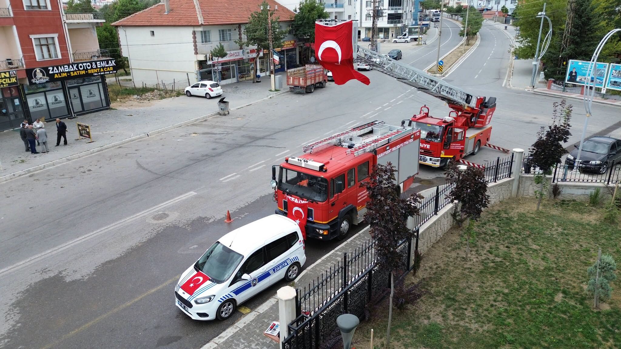 Yozgat Saraykent Belediyesi’ne Yeni Araç! 2026 Model Kamyon İçin Kurban Kesildi2