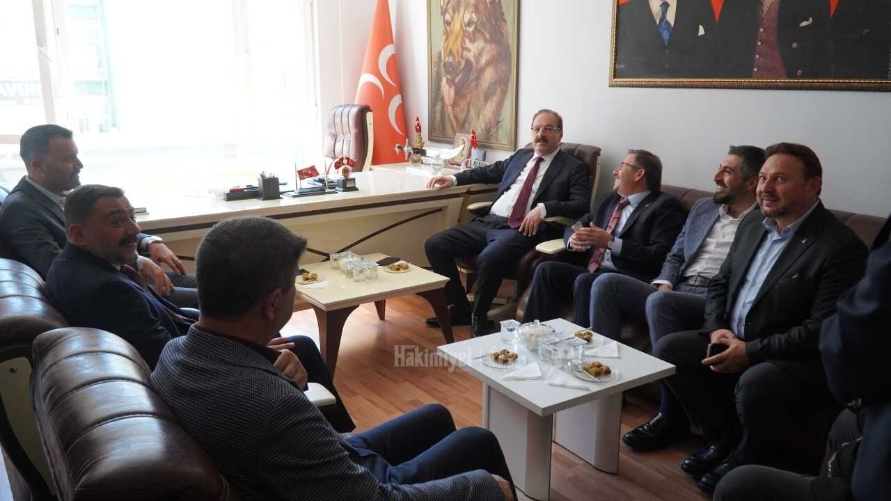 Yozgat Siyasetinde Hareketli Saatler Ak Parti Heyeti Tam Kadro Sahada! (4)