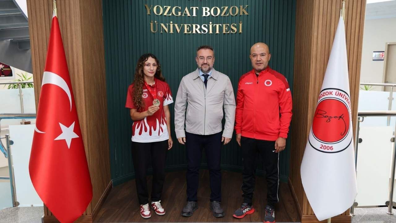 Yozgatlı Milli Sporcu Betül Zararsız Avrupa Şampiyonu Oldu