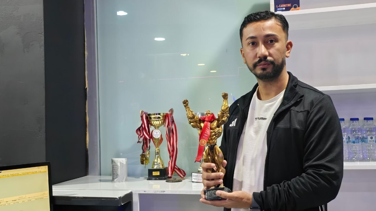8 Ay Tavanı İzledi, Şimdi Gençlere Umut Oluyor