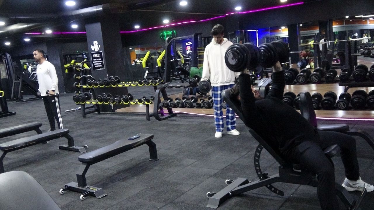 Yozgatlı Milli Sporcunun Hayata Tutunma Öyküsü Kazayı Yendi, Salona Döndü (5)