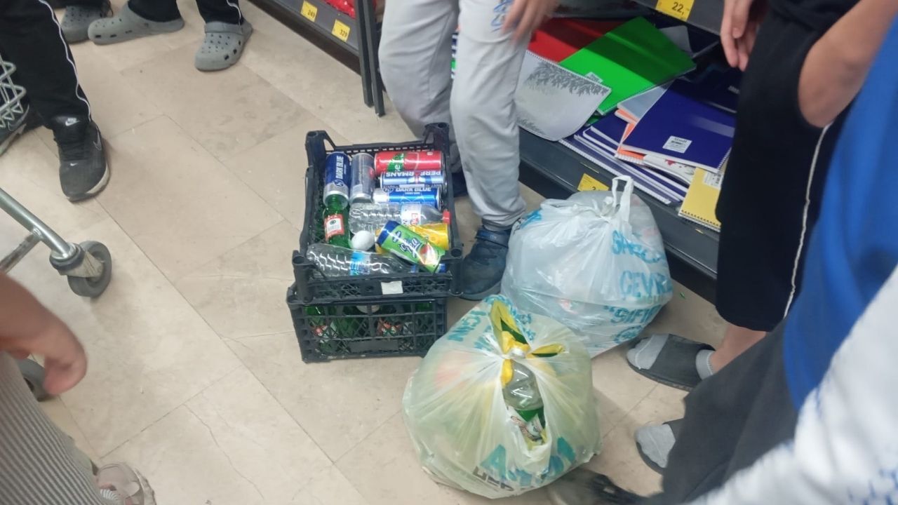 Yozgat'ta Çöpler Paraya Dönüşüyor (2)