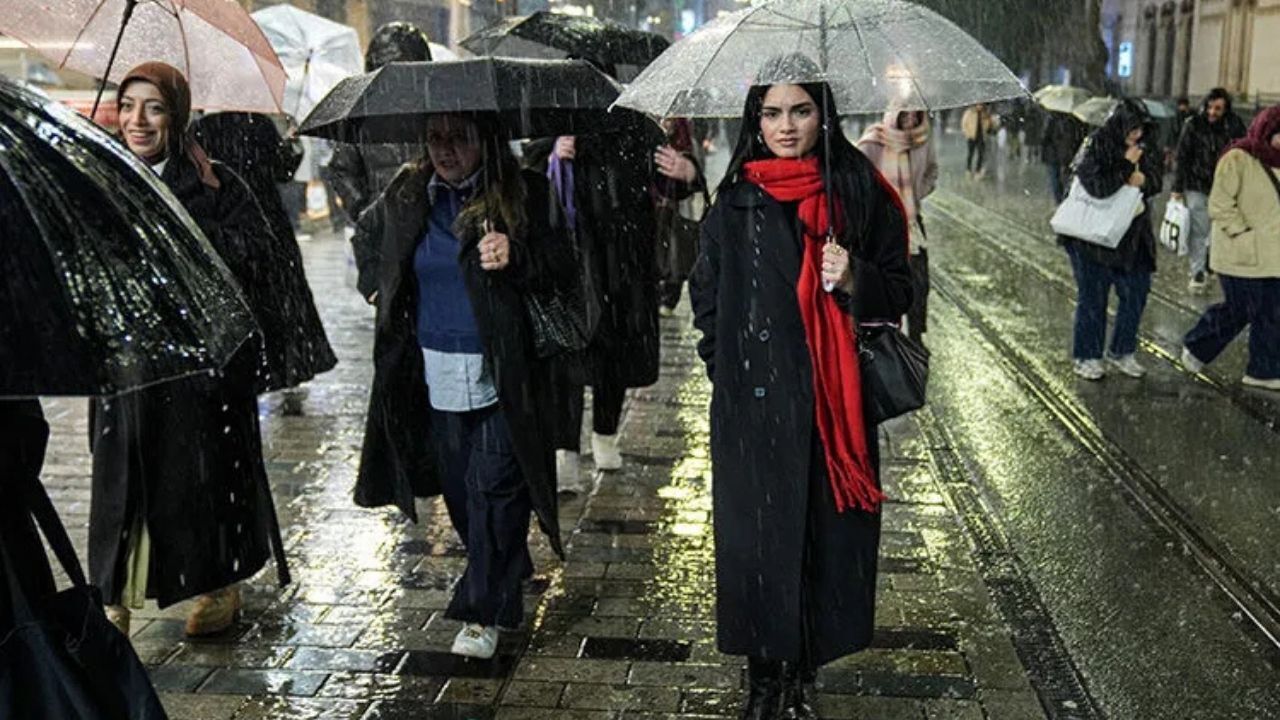 Yozgat'ta Gök Gürültülü Sağanak Yağış Alarmı Sıcaklıklar Düşüyor! (3)