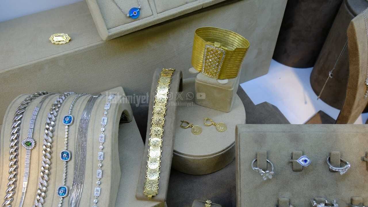 Yozgat’ta Gümüş Fiyatları Açıklandı Piyasa 105 Seviyesine Kilitlendi (3)
