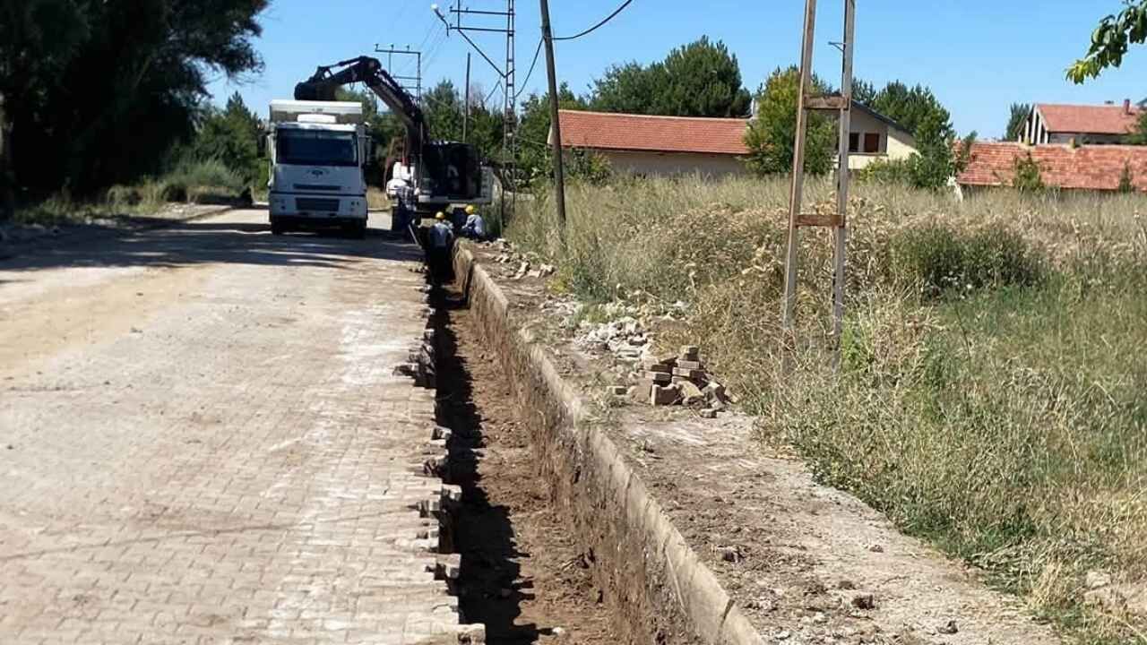 Yozgat’ta İlçenin Altyapısı Baştan Aşağı Yenileniyor (1)